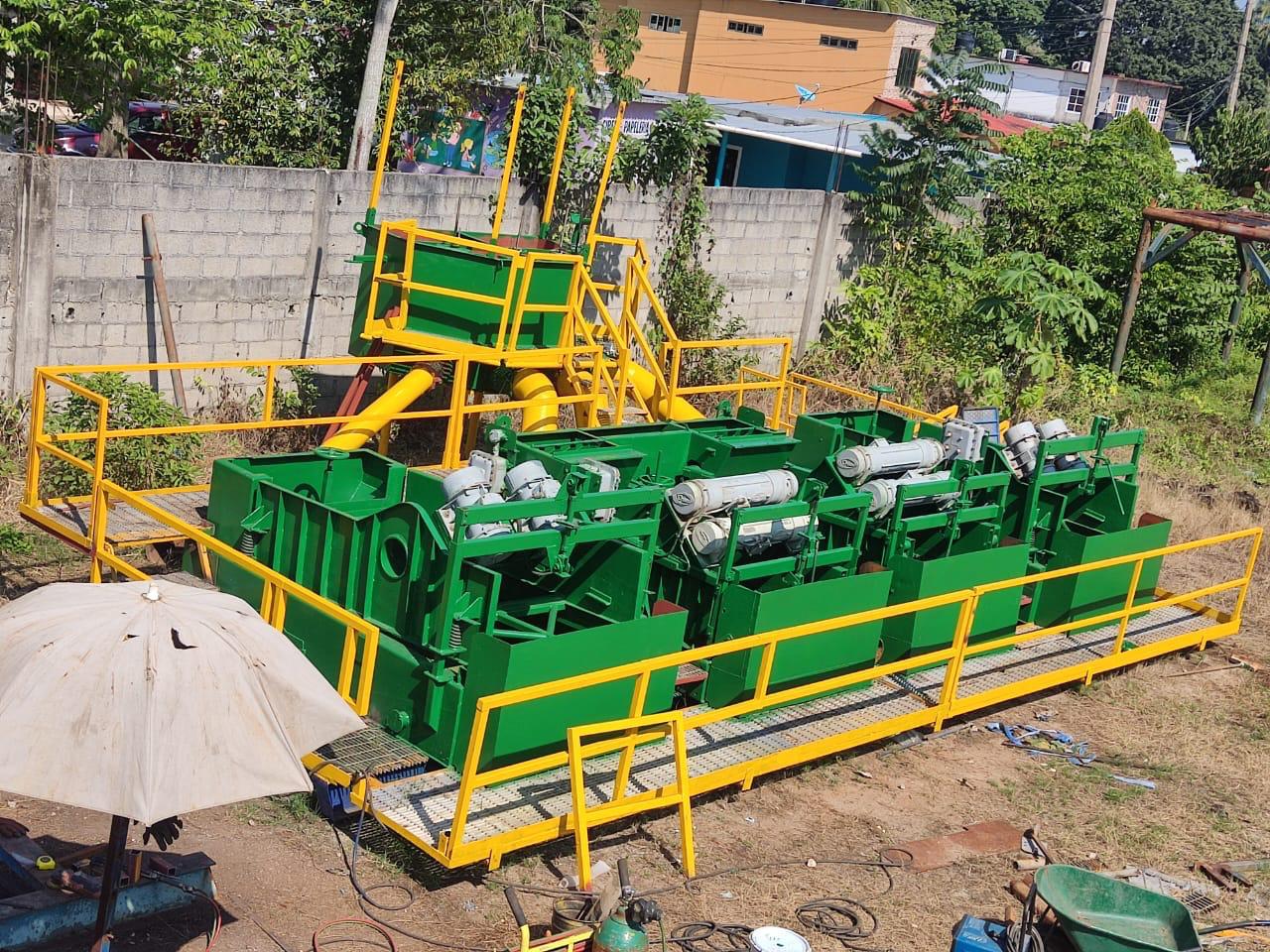 Unidad especializada FMG en sitio de perforación